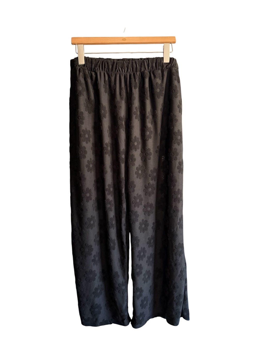 Bombom Floral Textured Wide Leg Pants